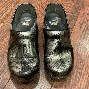 Dansko nursing shoes
